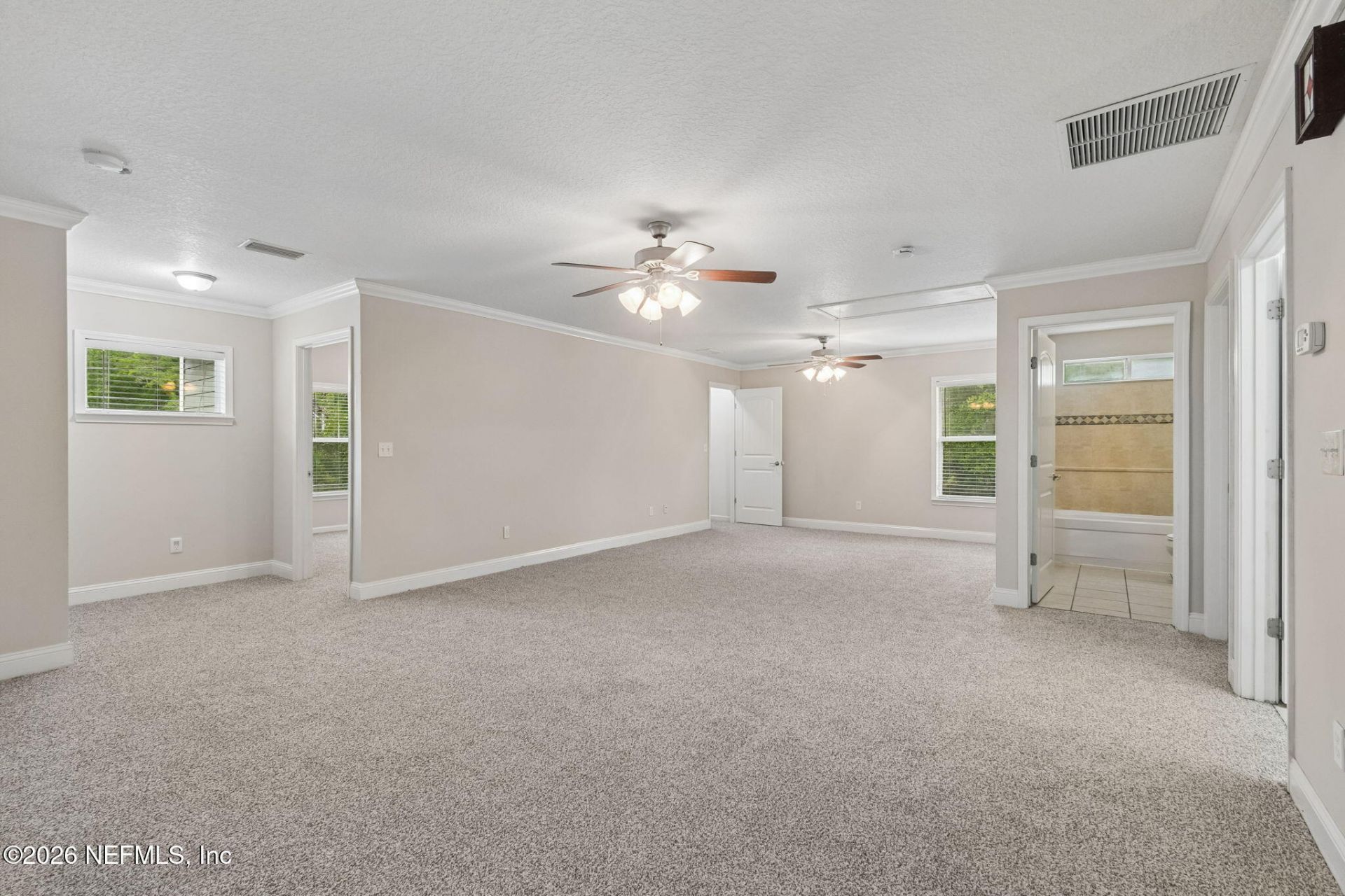 18098 Wells Road, Jacksonville, FL 32234 Photo