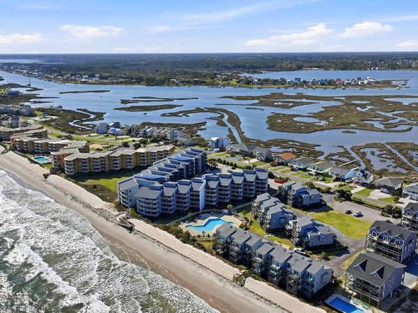 1896 New River Inlet, Unit 1413, North Topsail Beach, NC 28460
