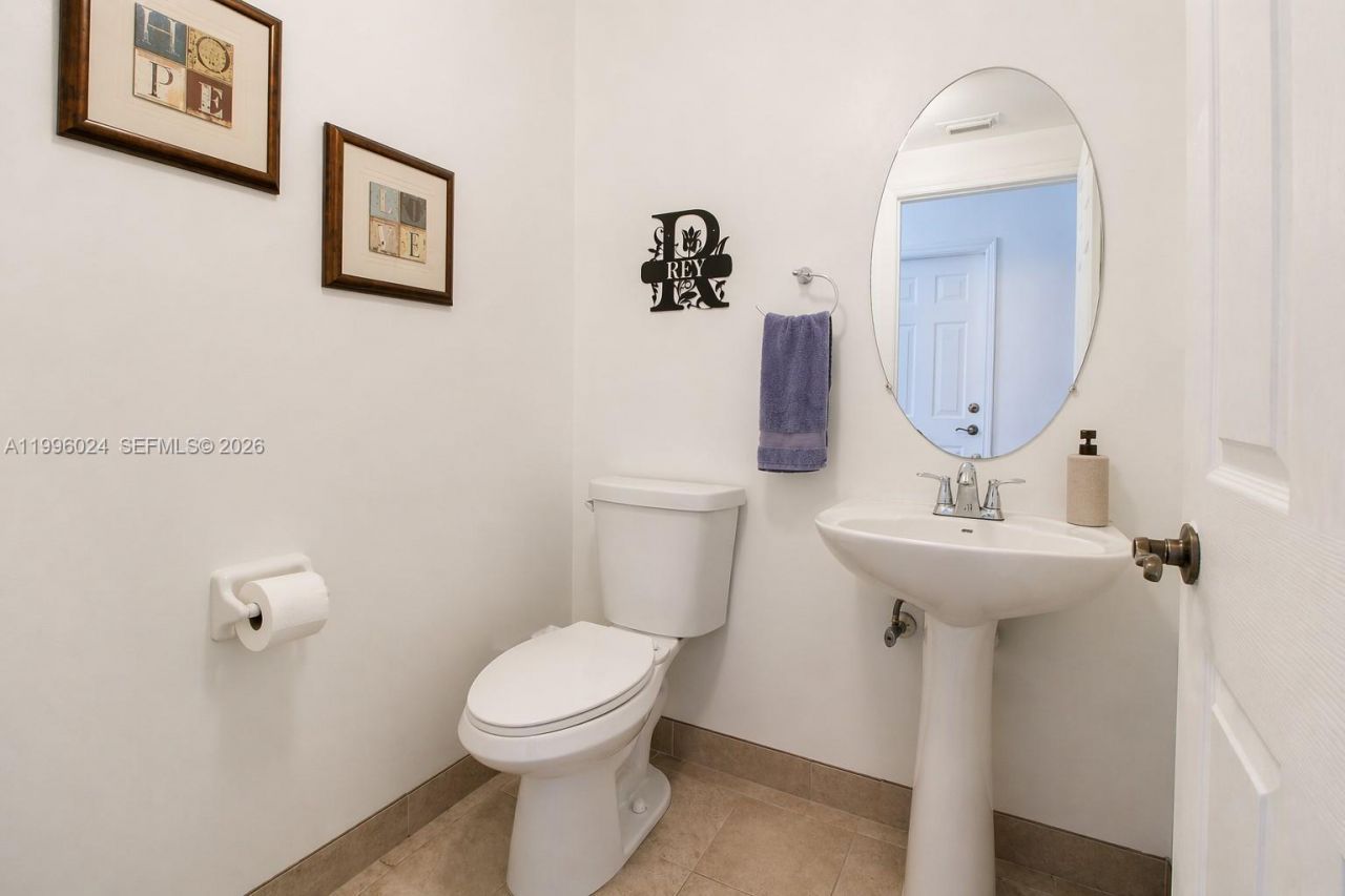 1910 SE 14th Cir, Homestead, FL 33035 Photo