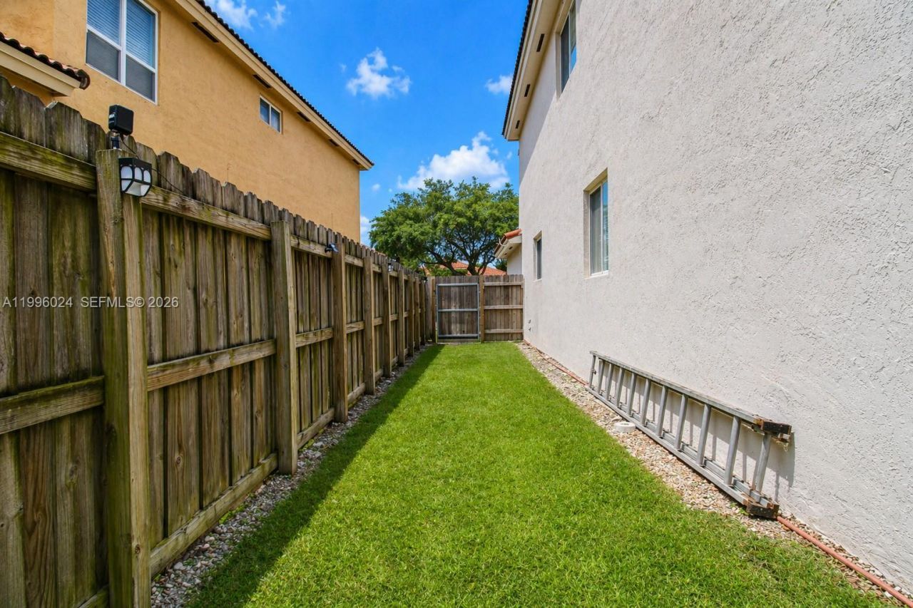 1910 SE 14th Cir, Homestead, FL 33035 Photo