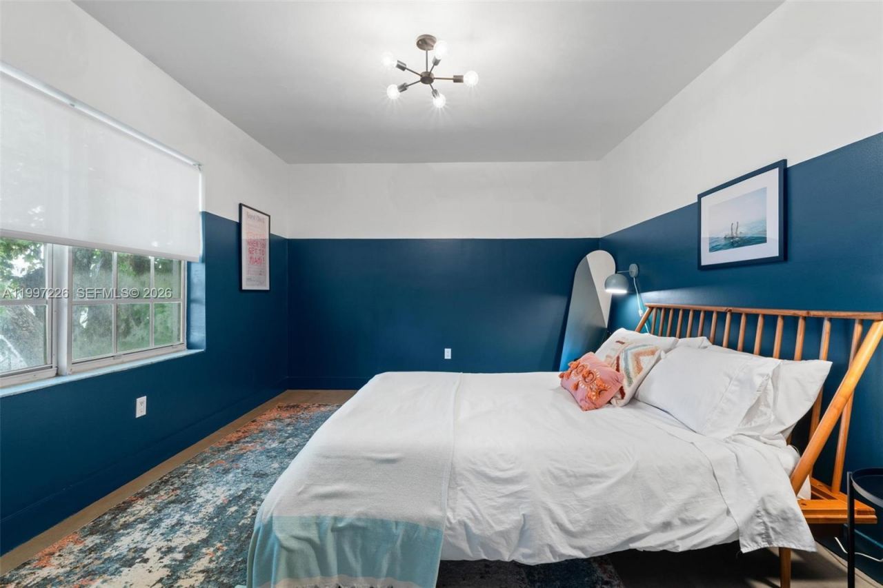 541 NE 62nd St, Unit 13, Miami, FL 33138 Photo