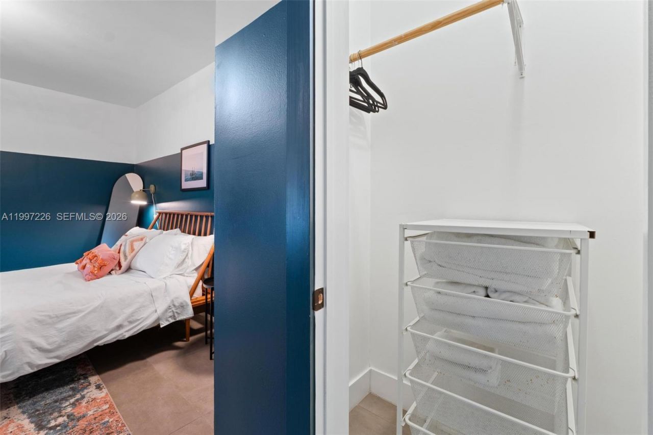 541 NE 62nd St, Unit 13, Miami, FL 33138 Photo