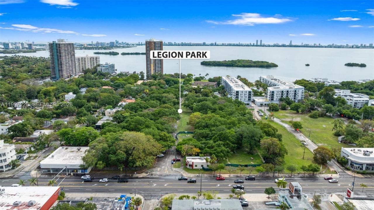 541 NE 62nd St, Unit 13, Miami, FL 33138 Photo