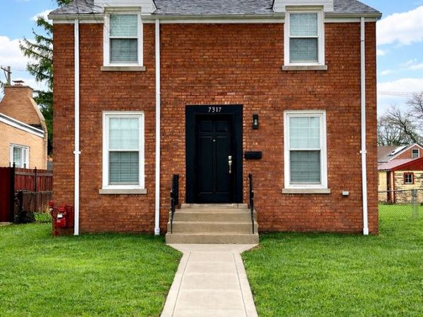 7317 S Mozart Street , Chicago, IL 60629