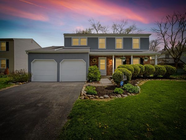 3552 Southwest Court, Grove City, OH 43123