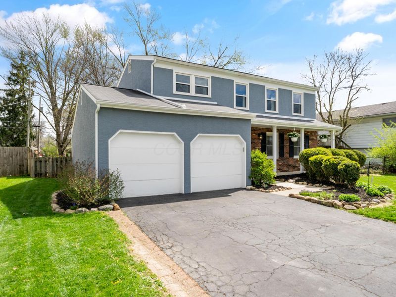 3552 Southwest Court, Grove City, OH 43123 Photo 3