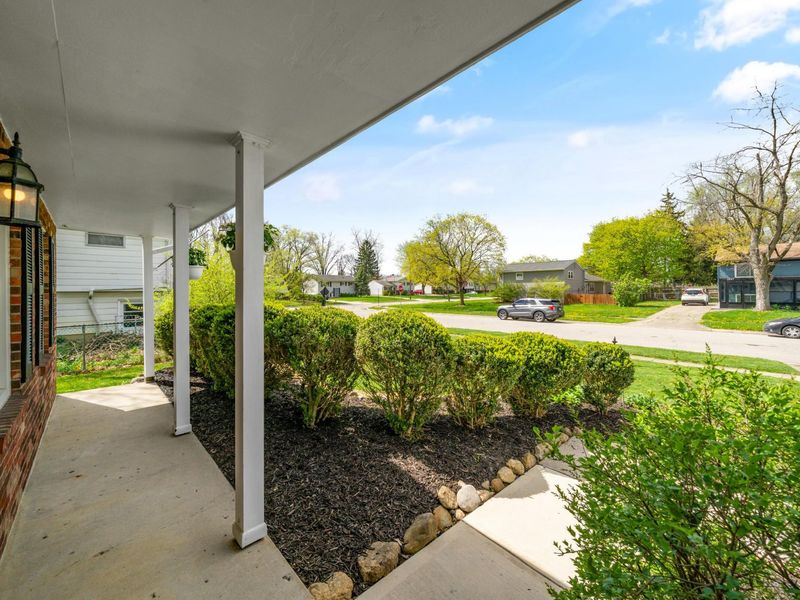 3552 Southwest Court, Grove City, OH 43123 Photo 5