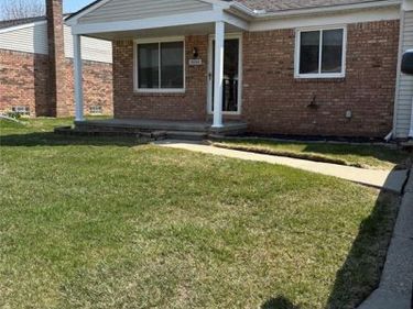 16444 Terrace Court , Roseville, MI 48066