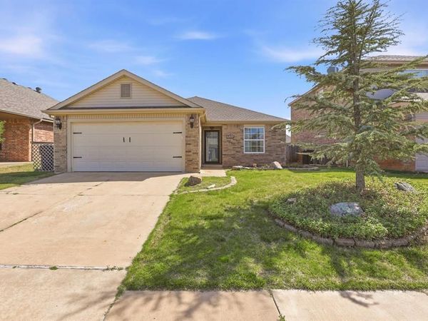 2404 NW 194th Street, Edmond, OK 73012