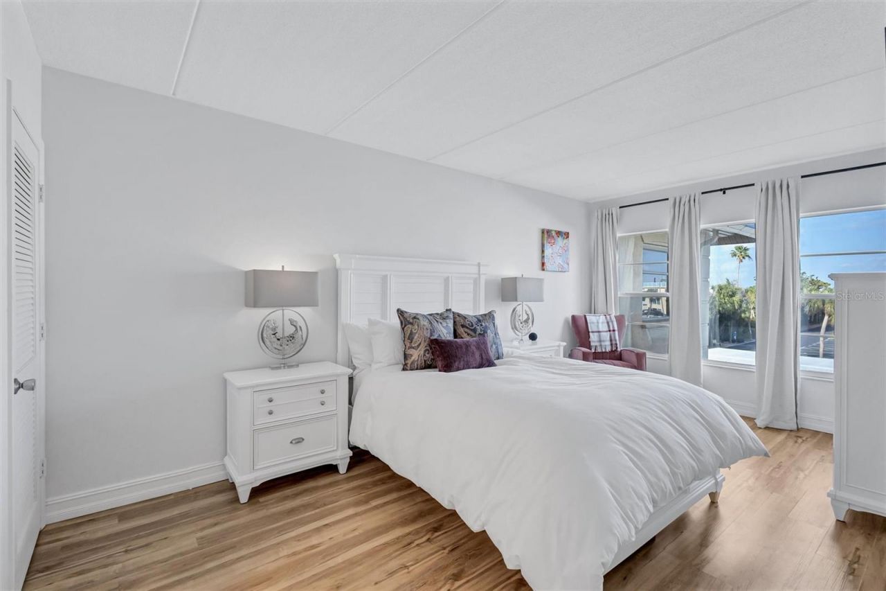 3806 Gulf Of Mexico Drive, Unit C310, Longboat Key, FL 34228 Photo