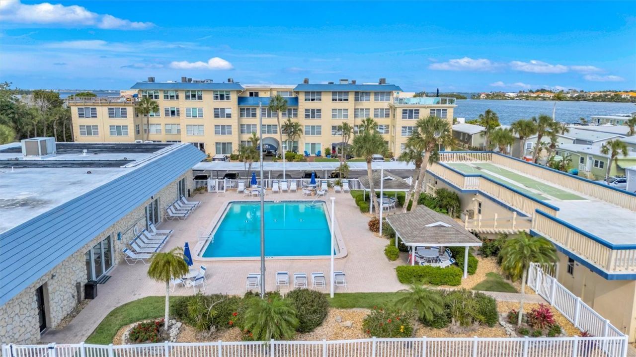 3806 Gulf Of Mexico Drive, Unit C310, Longboat Key, FL 34228 Photo
