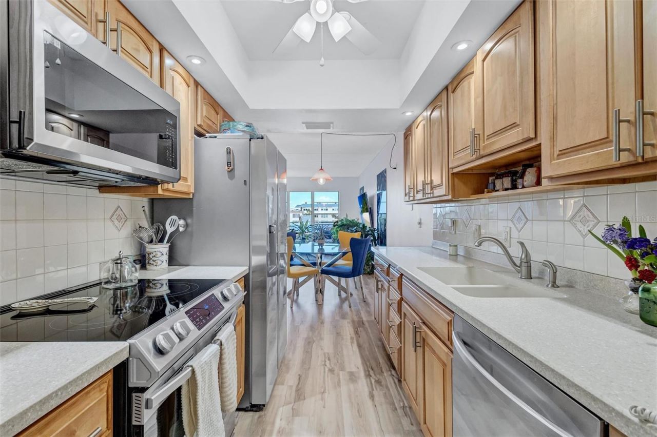 3806 Gulf Of Mexico Drive, Unit C310, Longboat Key, FL 34228 Photo