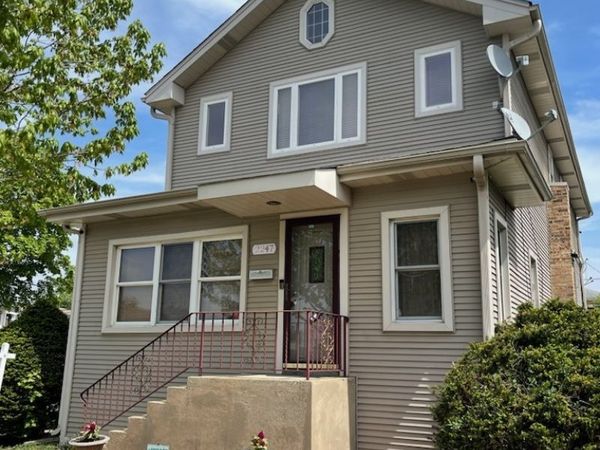 2247 N 73rd Avenue, Elmwood Park, IL 60707
