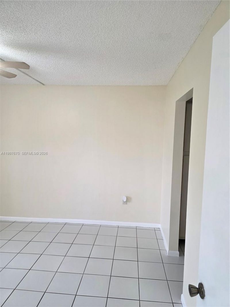 8005 SW 107th Ave, Unit 309, Miami, FL 33173 Photo