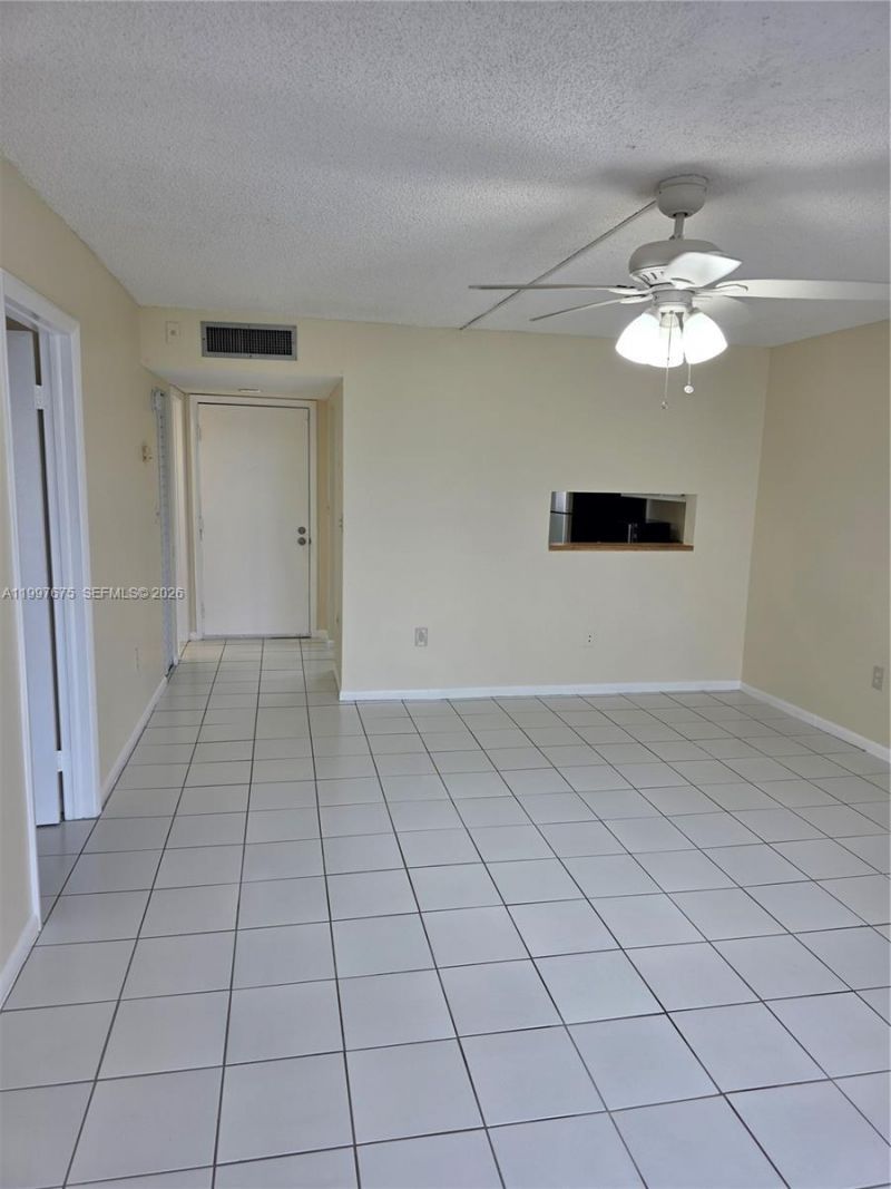 8005 SW 107th Ave, Unit 309, Miami, FL 33173 Photo