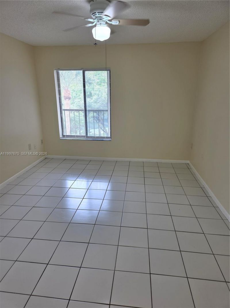 8005 SW 107th Ave, Unit 309, Miami, FL 33173 Photo