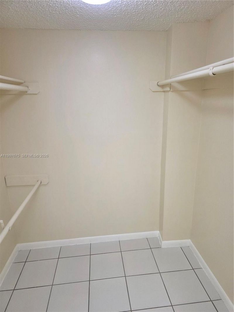 8005 SW 107th Ave, Unit 309, Miami, FL 33173 Photo