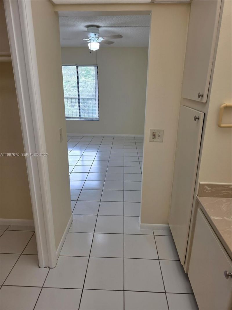 8005 SW 107th Ave, Unit 309, Miami, FL 33173 Photo