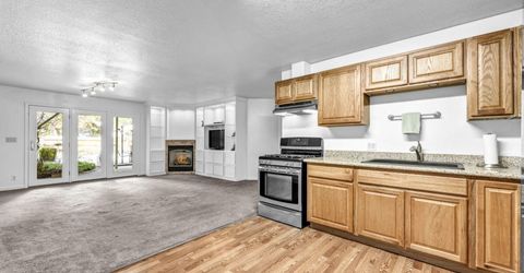 5445 N Scarsdale Circle, Unit  , Reno, NV 89502 Photo