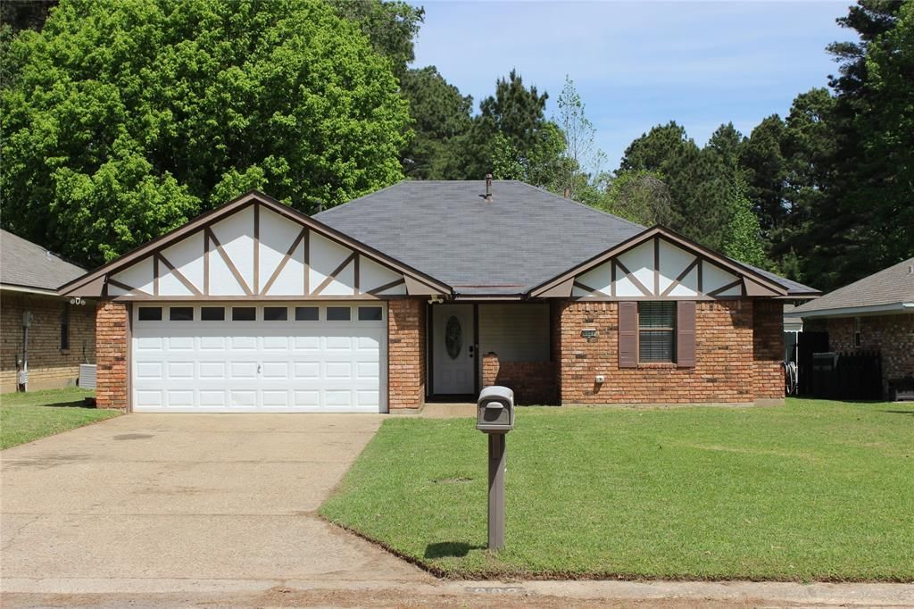 9021 Hollow Bluff Drive, Haughton, LA 71037 Main Photo