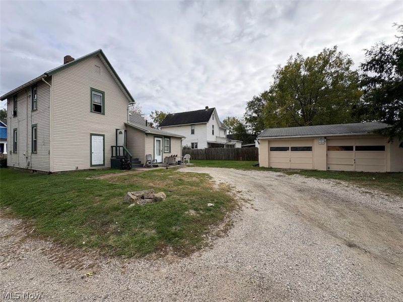 435 Hazlett Avenue NW, Canton, OH 44708 Photo 5