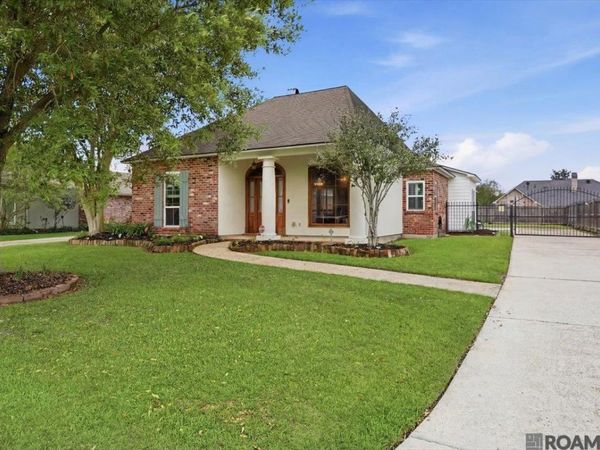 36498 Manchac Crossing Ave, Prairieville, LA 70769