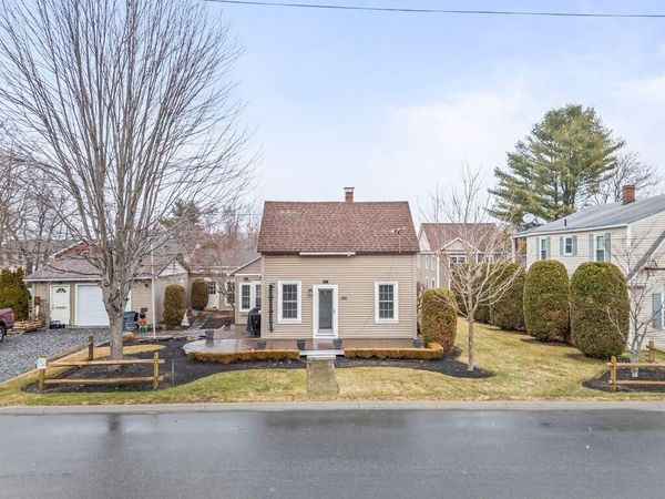 166 Warren Avenue , Lewiston, ME 04240