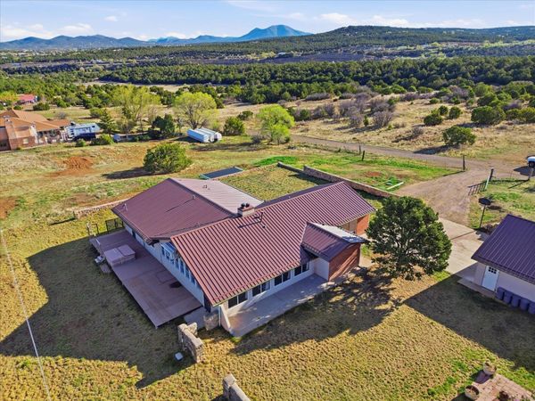 88 Five Hills Drive , Tijeras, NM 87059