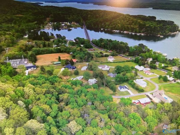 289 Cedar Cove Road, Scottsboro, AL 35769