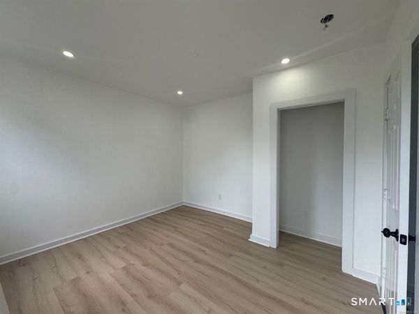 142 Cowles, Bridgeport, CT 06607