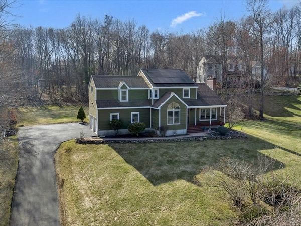 13 Stoneybrook Rd, Charlton, MA 01507