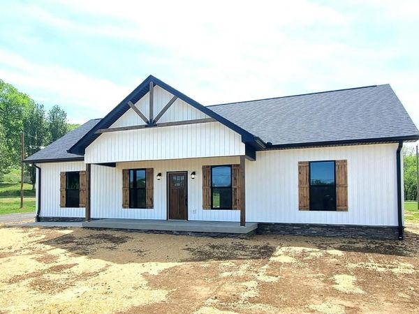 22 Ballenger Rd, Carthage, TN 37030