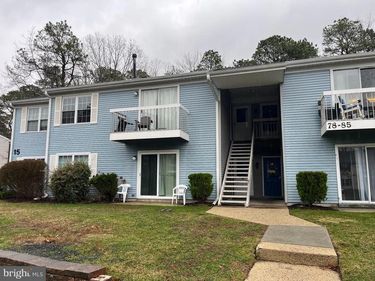 78 CLUB PLACE, ABSECON, NJ 08205
