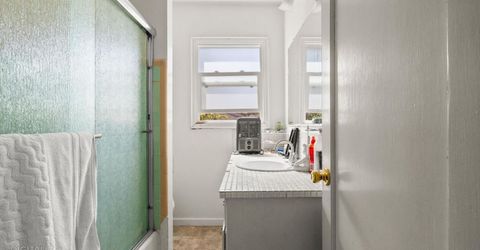 3100 29th Ave, Sacramento, CA 95820 Photo