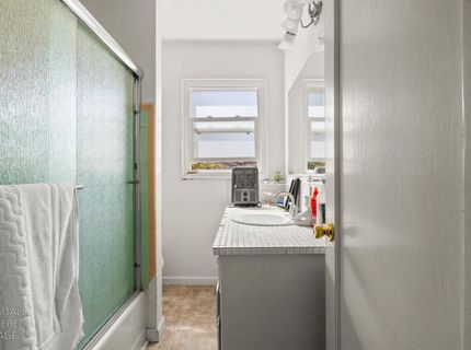 3100 29th Ave, Sacramento, CA 95820 Photo