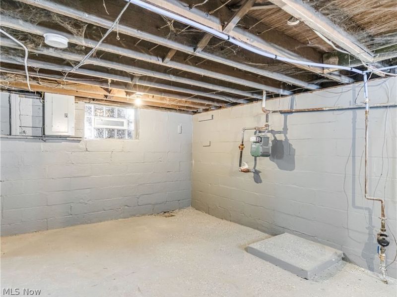 4026 E 123rd Street, Cleveland, OH 44105 Photo 17