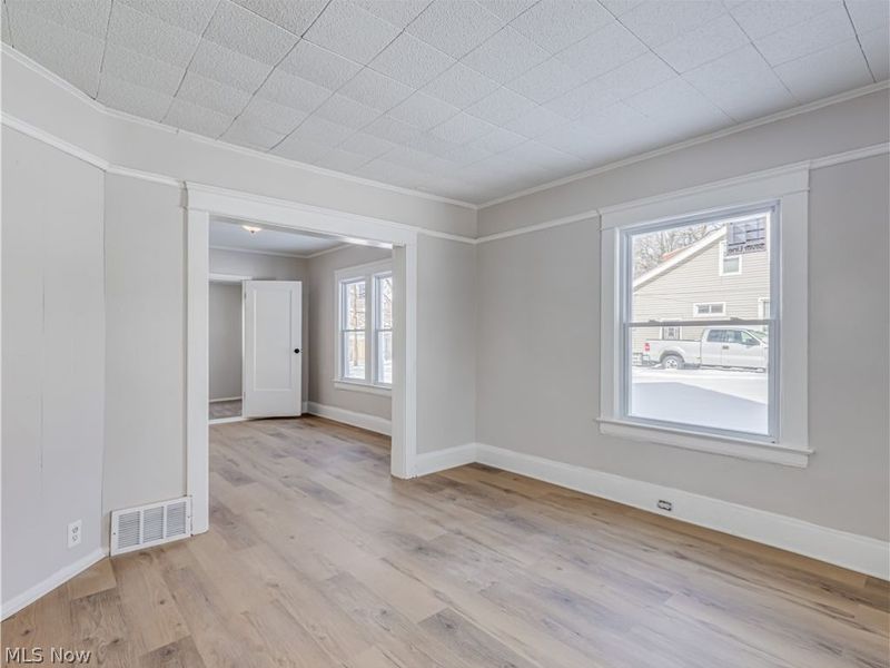 4026 E 123rd Street, Cleveland, OH 44105 Photo 5