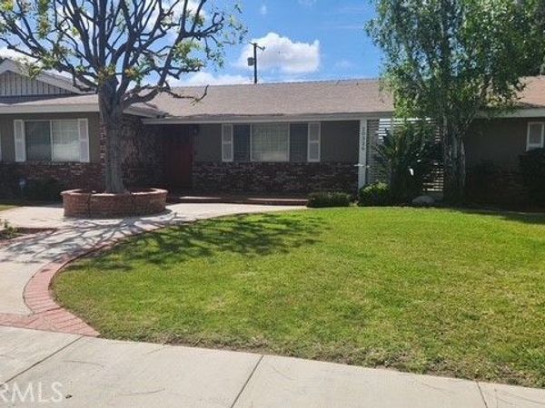 20326 DEVONSHIRE Street, Chatsworth, CA 91311