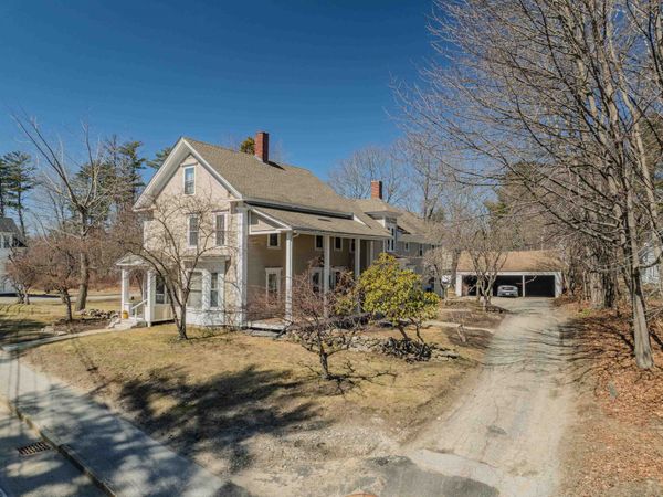 54 Highland Street, Plymouth, NH 03264
