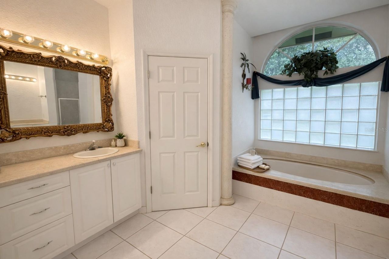 4100 Temple Street, West Palm Beach, FL 33407 Photo