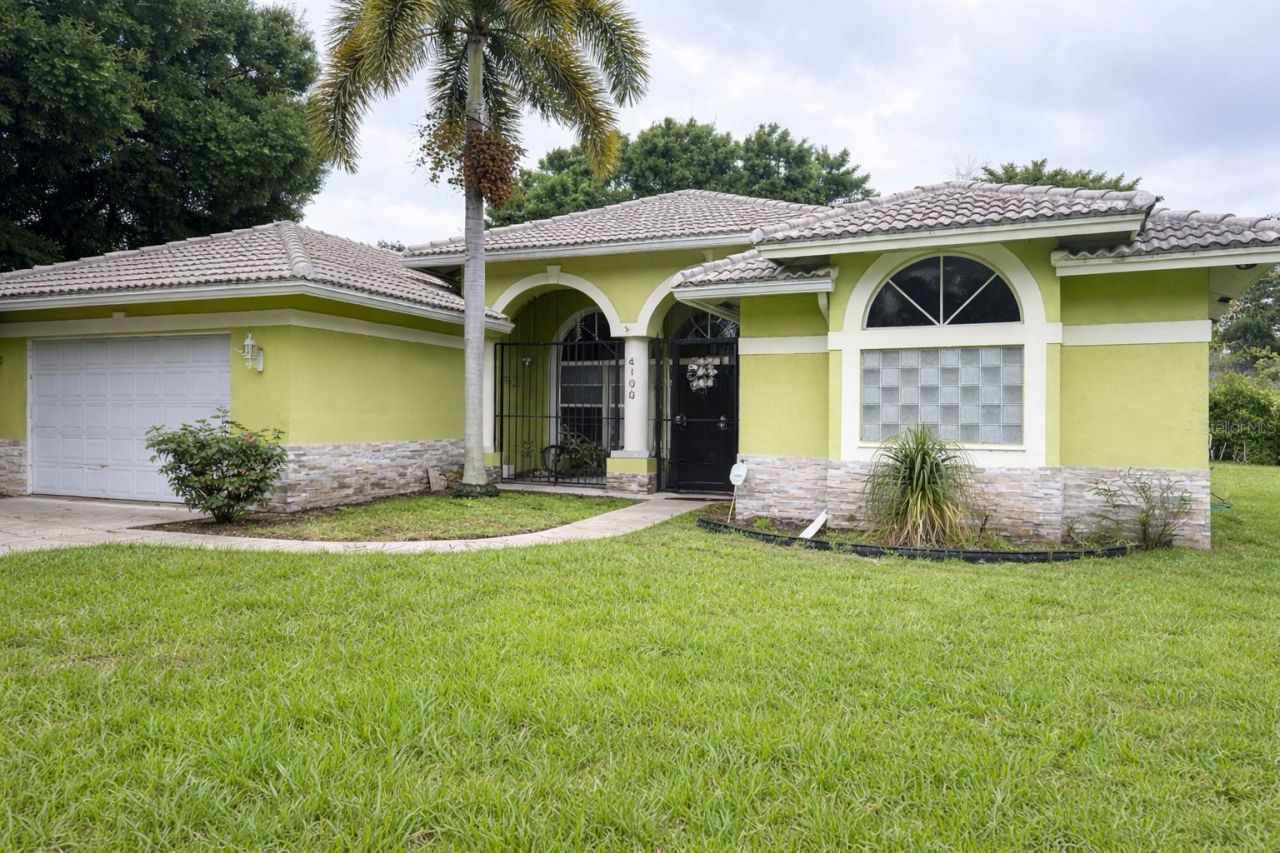 4100 Temple Street, West Palm Beach, FL 33407 Photo