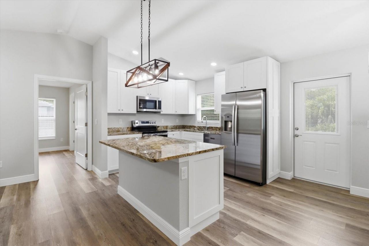 8593 N Fauci Point , Crystal River, FL 34428 Photo