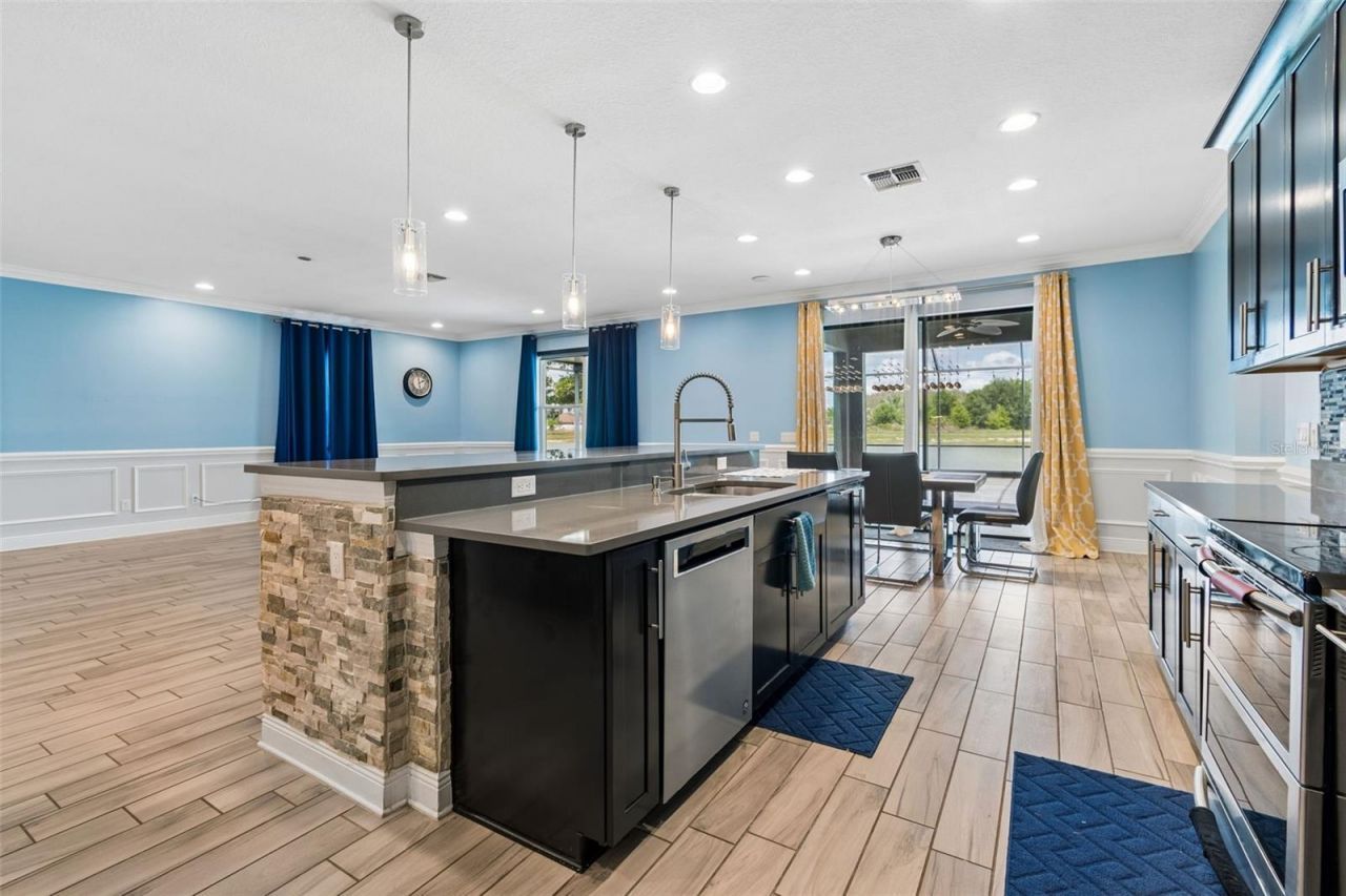 10316 Clover Pine Drive, Tampa, FL 33647 Photo