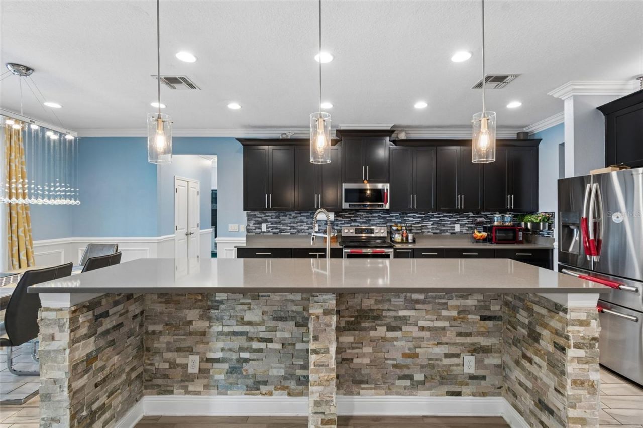 10316 Clover Pine Drive, Tampa, FL 33647 Photo