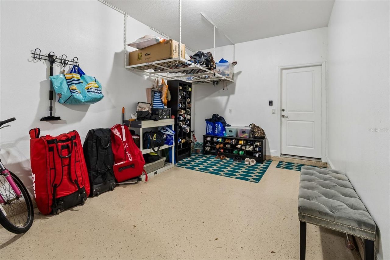 10316 Clover Pine Drive, Tampa, FL 33647 Photo