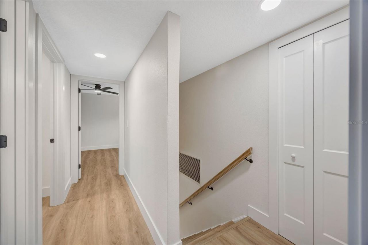 13313 Golf Crest Circle, Tampa, FL 33618 Photo