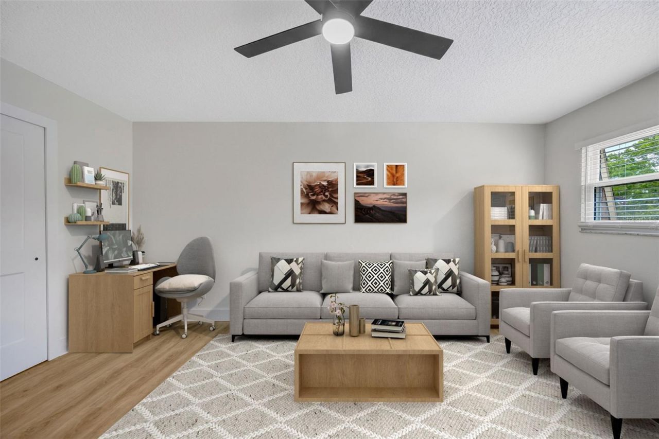 13313 Golf Crest Circle, Tampa, FL 33618 Photo