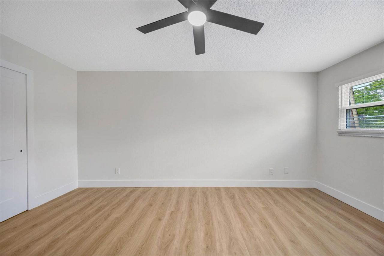 13313 Golf Crest Circle, Tampa, FL 33618 Photo