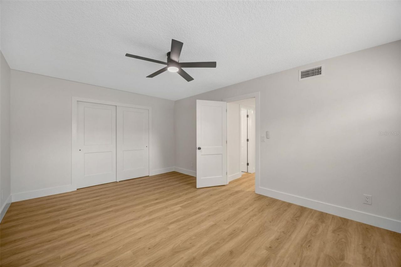 13313 Golf Crest Circle, Tampa, FL 33618 Photo