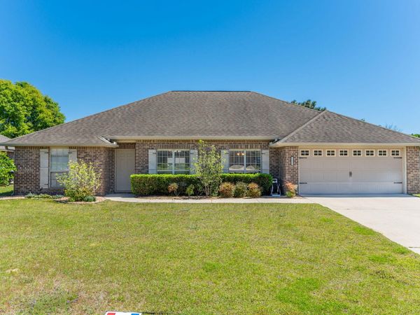 5455 Lee Farm Boulevard, Crestview, FL 32536